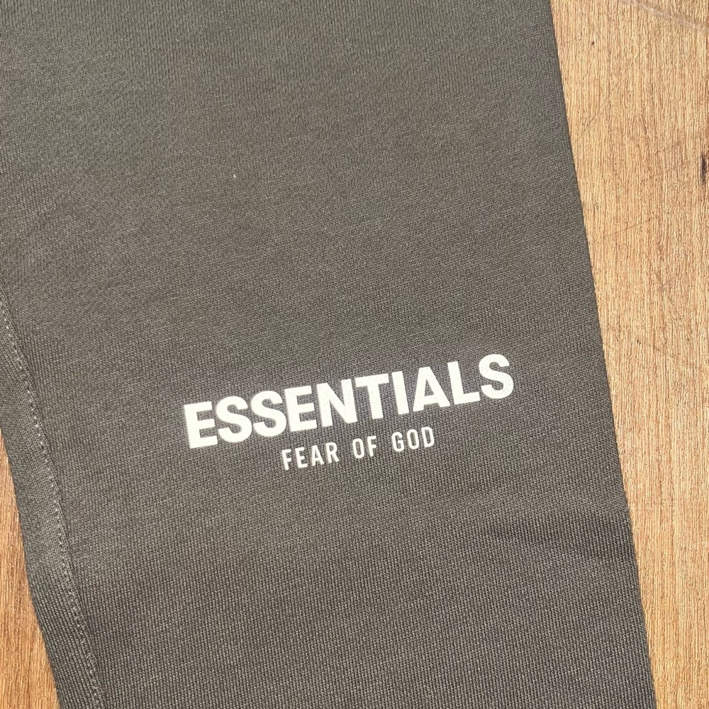 Essentials Olive Green Sweatpants Small - image 2